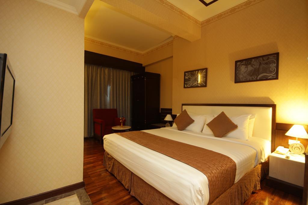 Hotel Maharadja Джакарта Екстер'єр фото